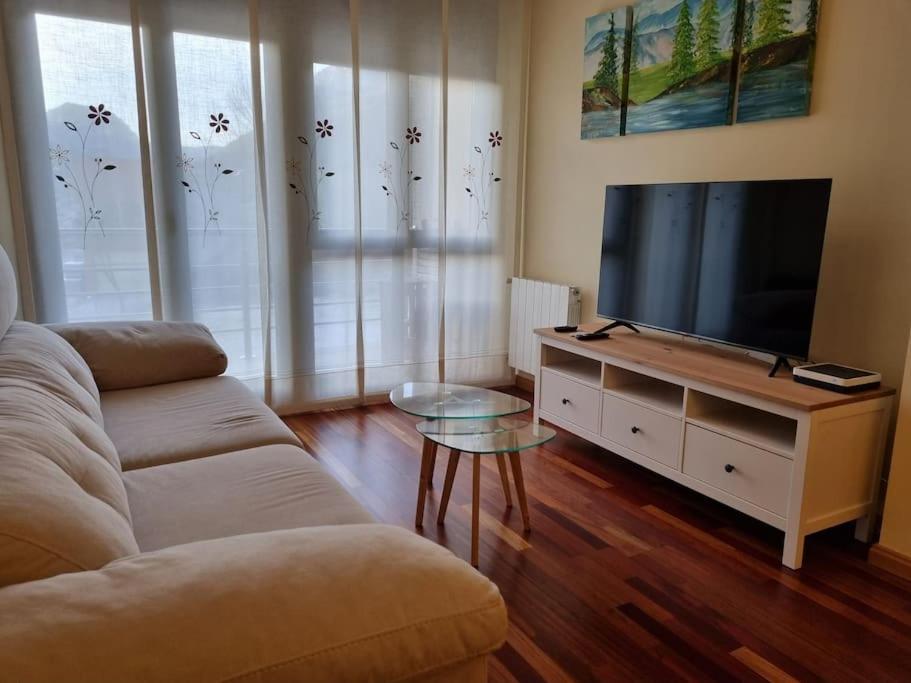 24A01 Apartamento Cabrales Apartment อาเรนัส เด กาบราเลส ภายนอก รูปภาพ