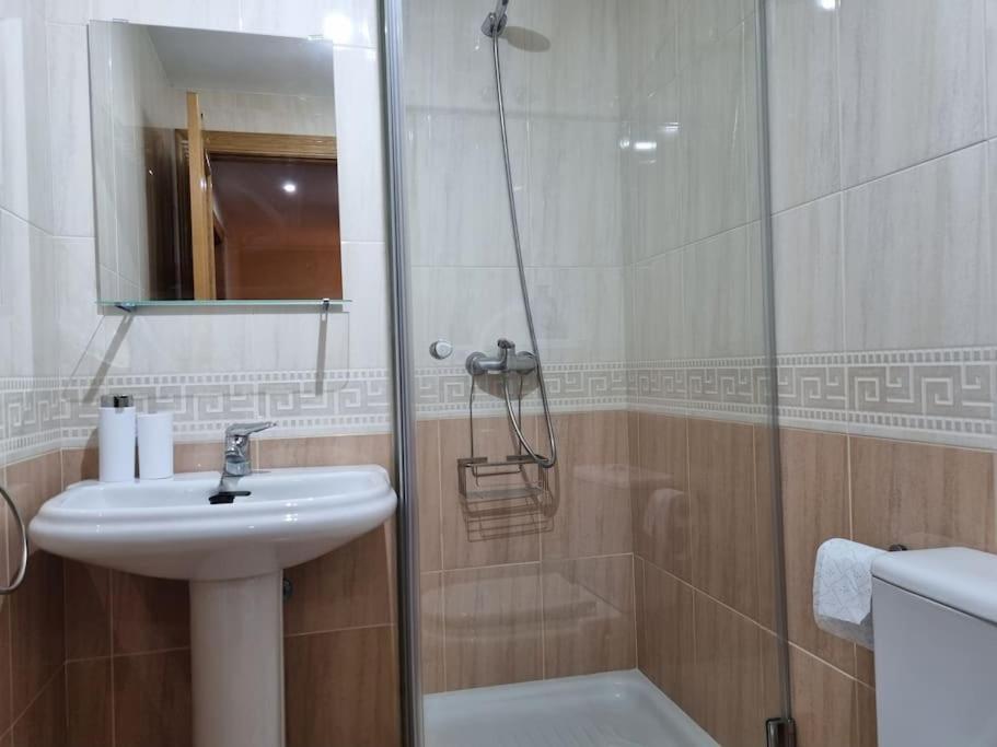 24A01 Apartamento Cabrales Apartment อาเรนัส เด กาบราเลส ภายนอก รูปภาพ